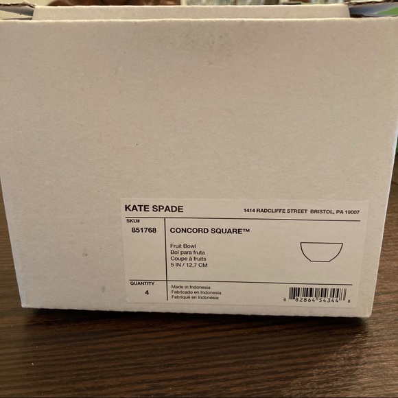 KATE SPADE | concord square fruit bowls - Picture 6 of 6
